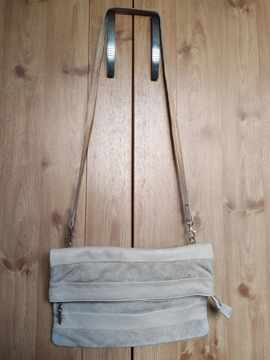 Leather Cream/Beige Topshop Handbag €5 - Image 2