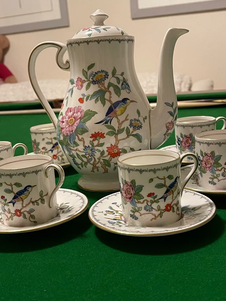 Aynsley Pembroke coffee set - Image 1