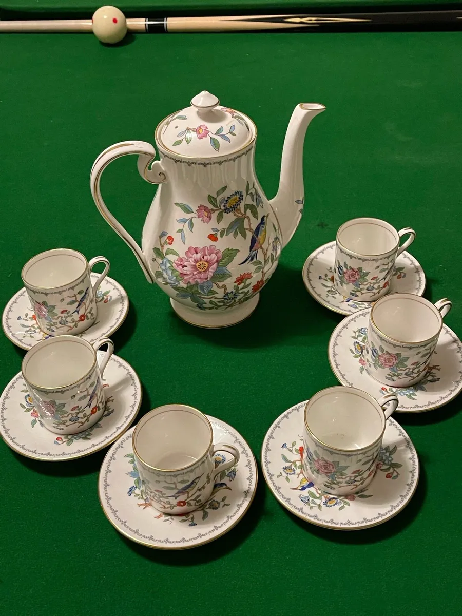 Aynsley Pembroke coffee set - Image 4