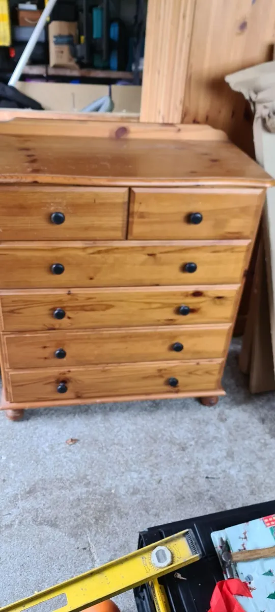 Wardrobes, Drawers - Image 2