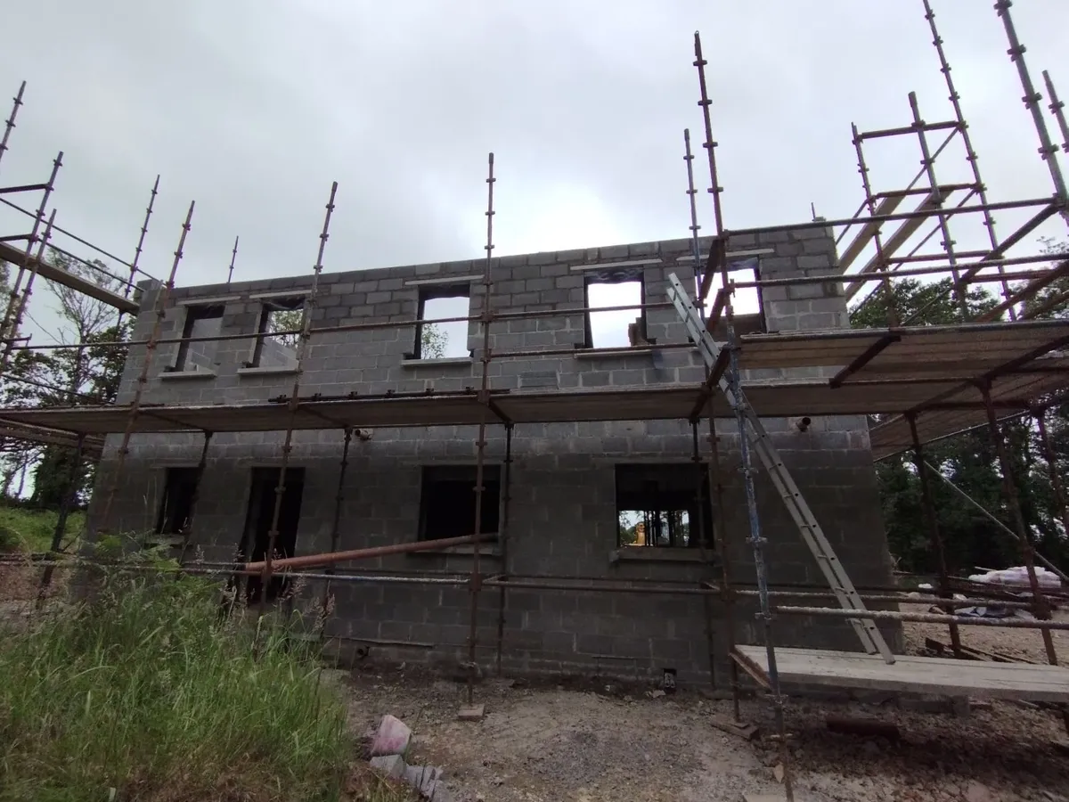 Scaffolding - Image 1