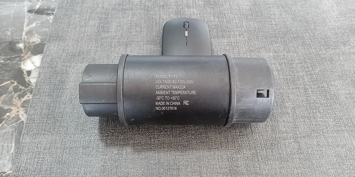 EV plug adapter Type1 to Type2 - Image 3