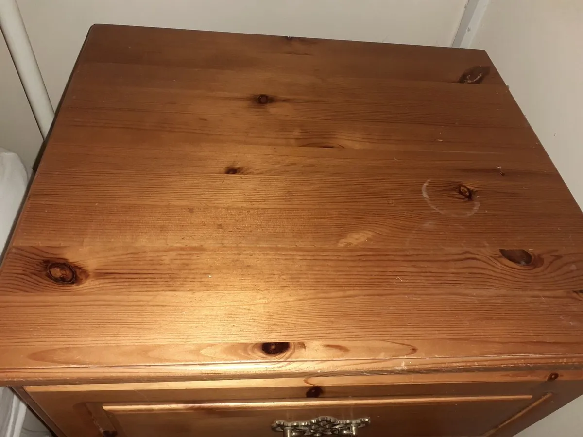 2x large bedside chest table Lockers - Image 2