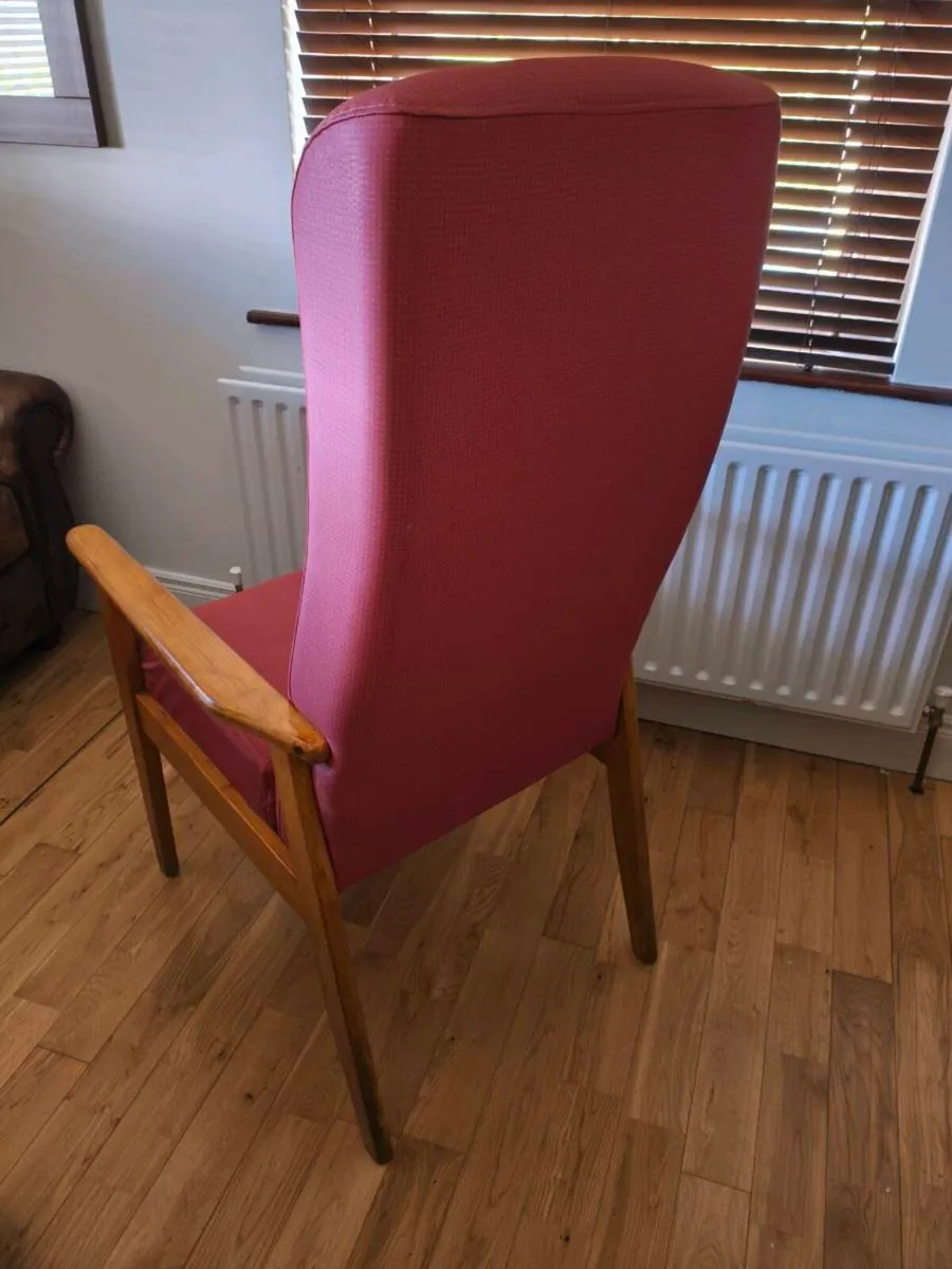 Solid support chair,for elderly person, like new - Image 2