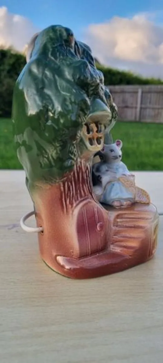 Vintage Handmade Studio Pottery lamp - Image 4