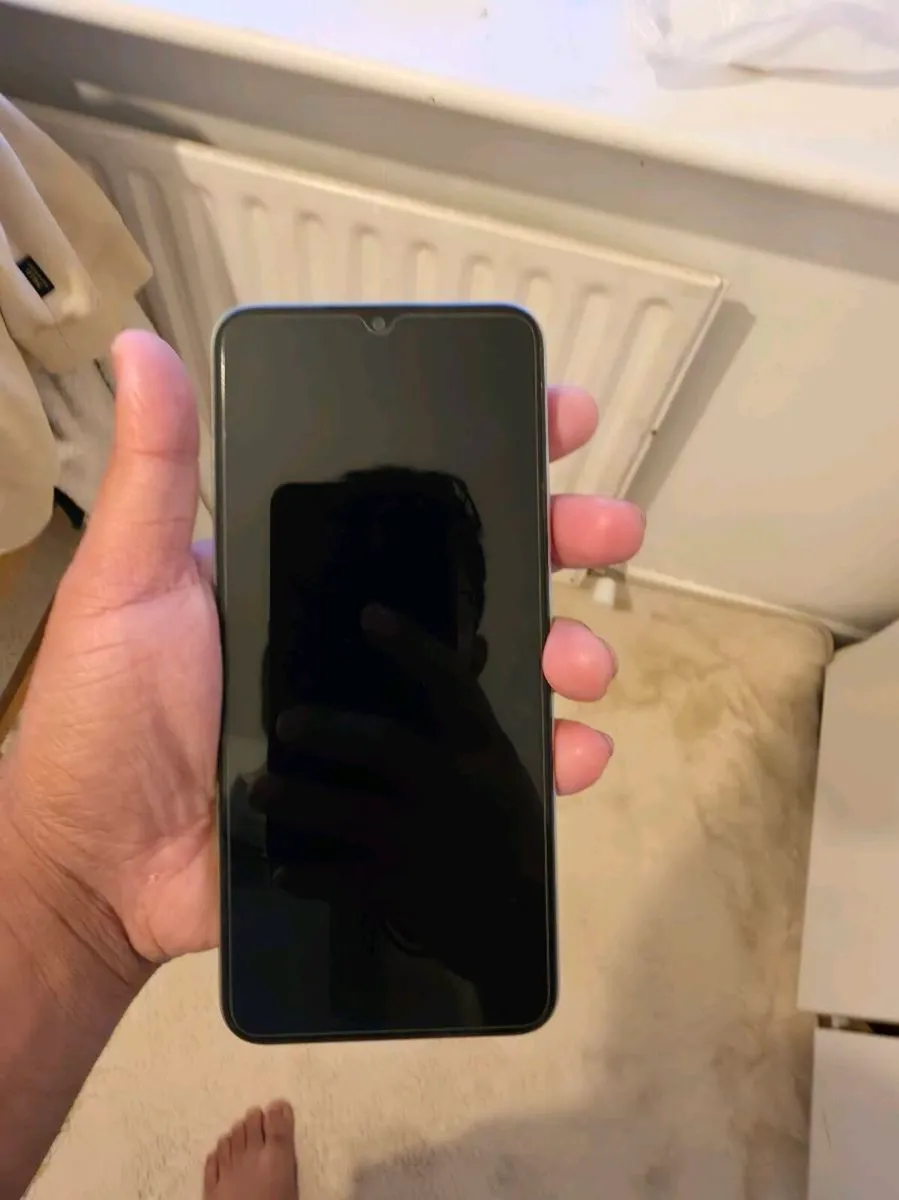 Realme C30 - Image 2