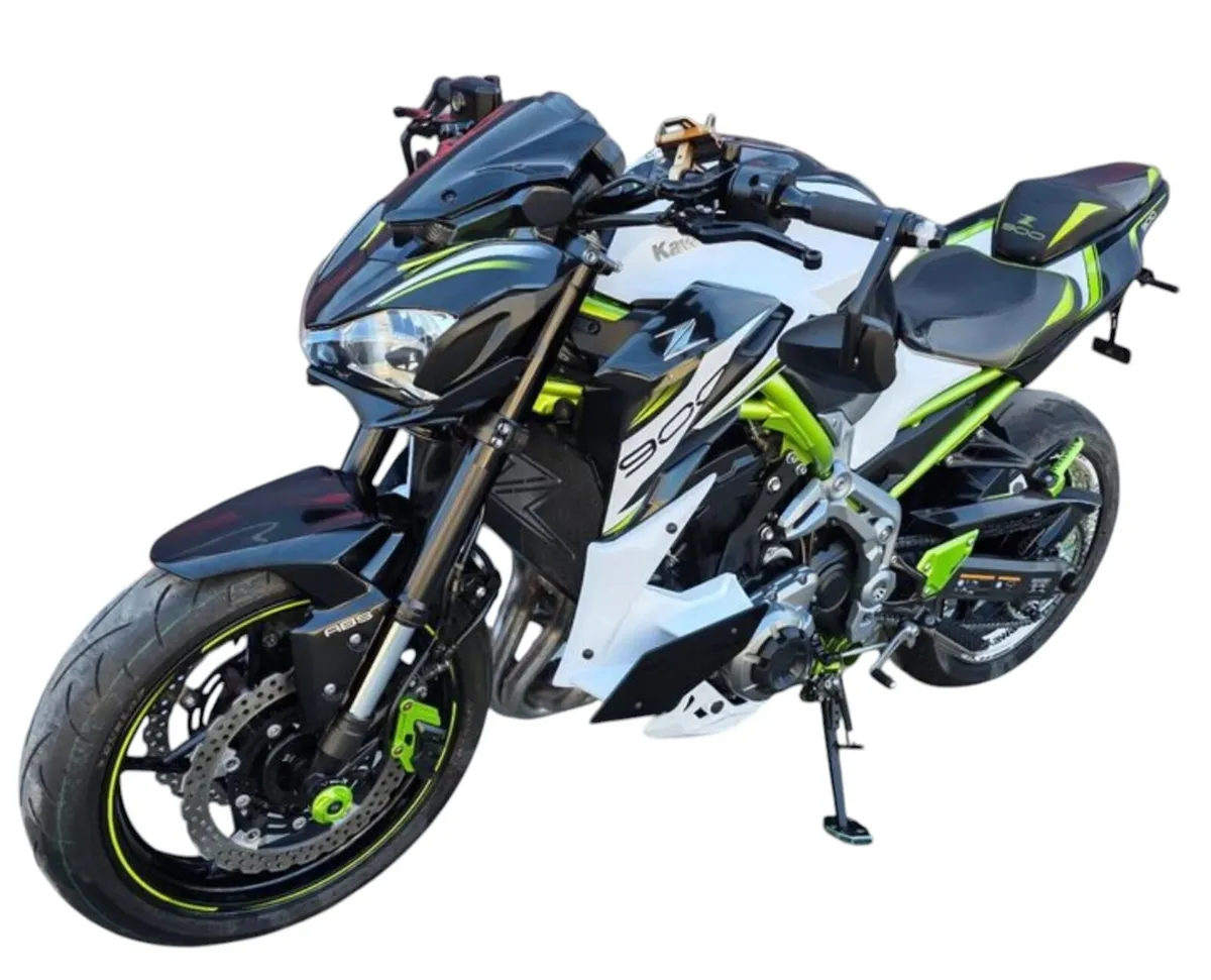 Kawasaki Z900 - Image 4