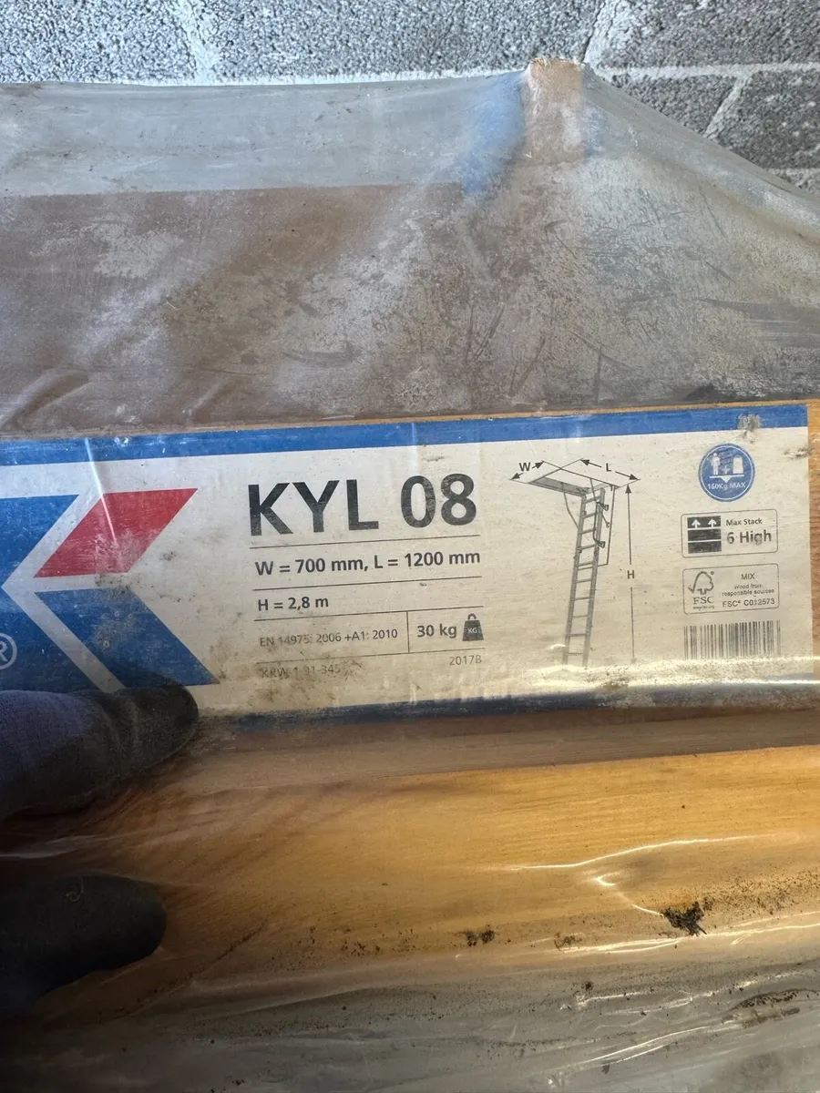 Keylite Loft ladder 700 x 1200mm KYL 08 - Image 2
