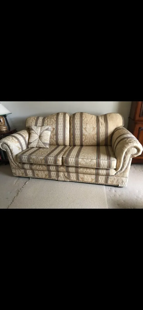 Sofa - Image 3