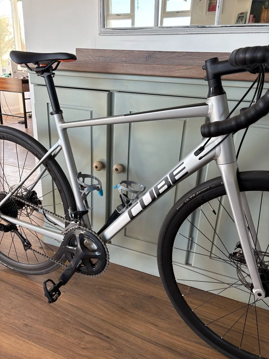 Cube Attain Pro Road Bike - Image 2