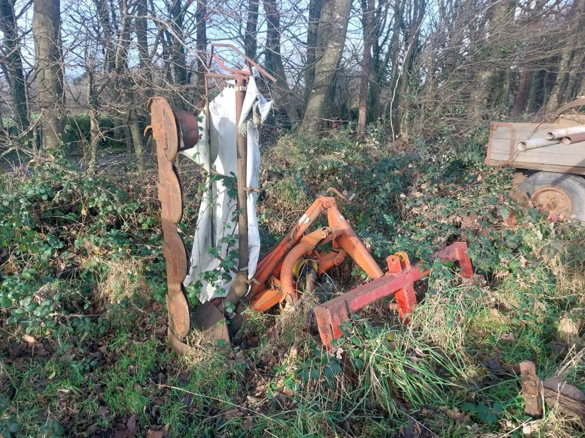 Agricultural Machinaru - Image 2