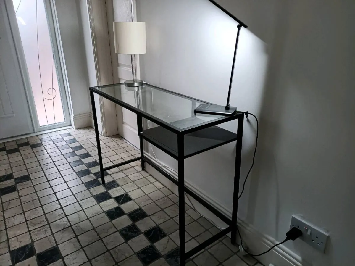 Hall table - Image 2