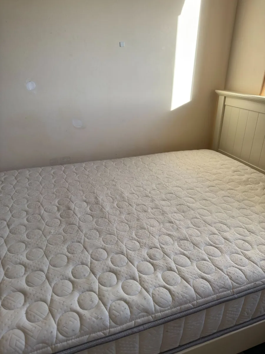 Pocket Sprung 4ft 6" Double Mattress - Image 2