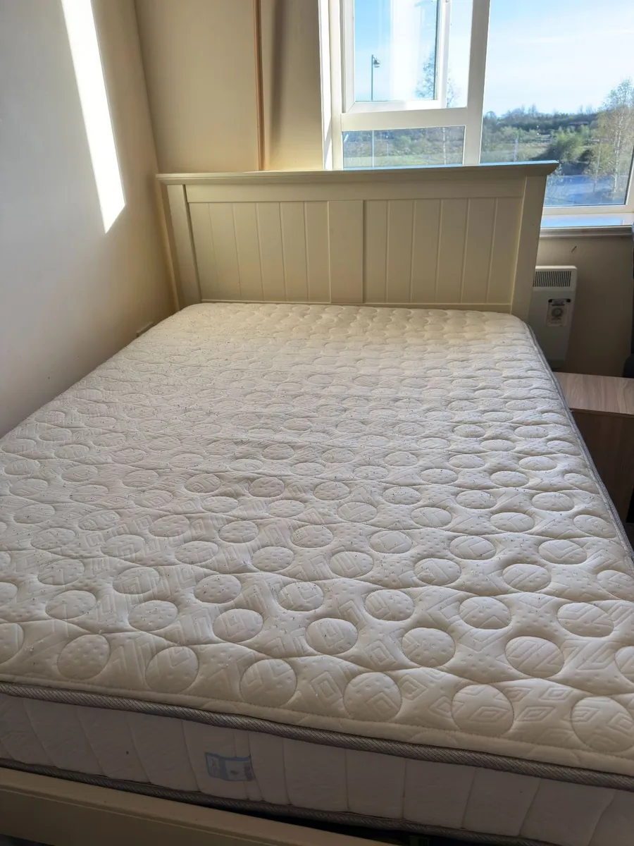 Pocket Sprung 4ft 6" Double Mattress - Image 3