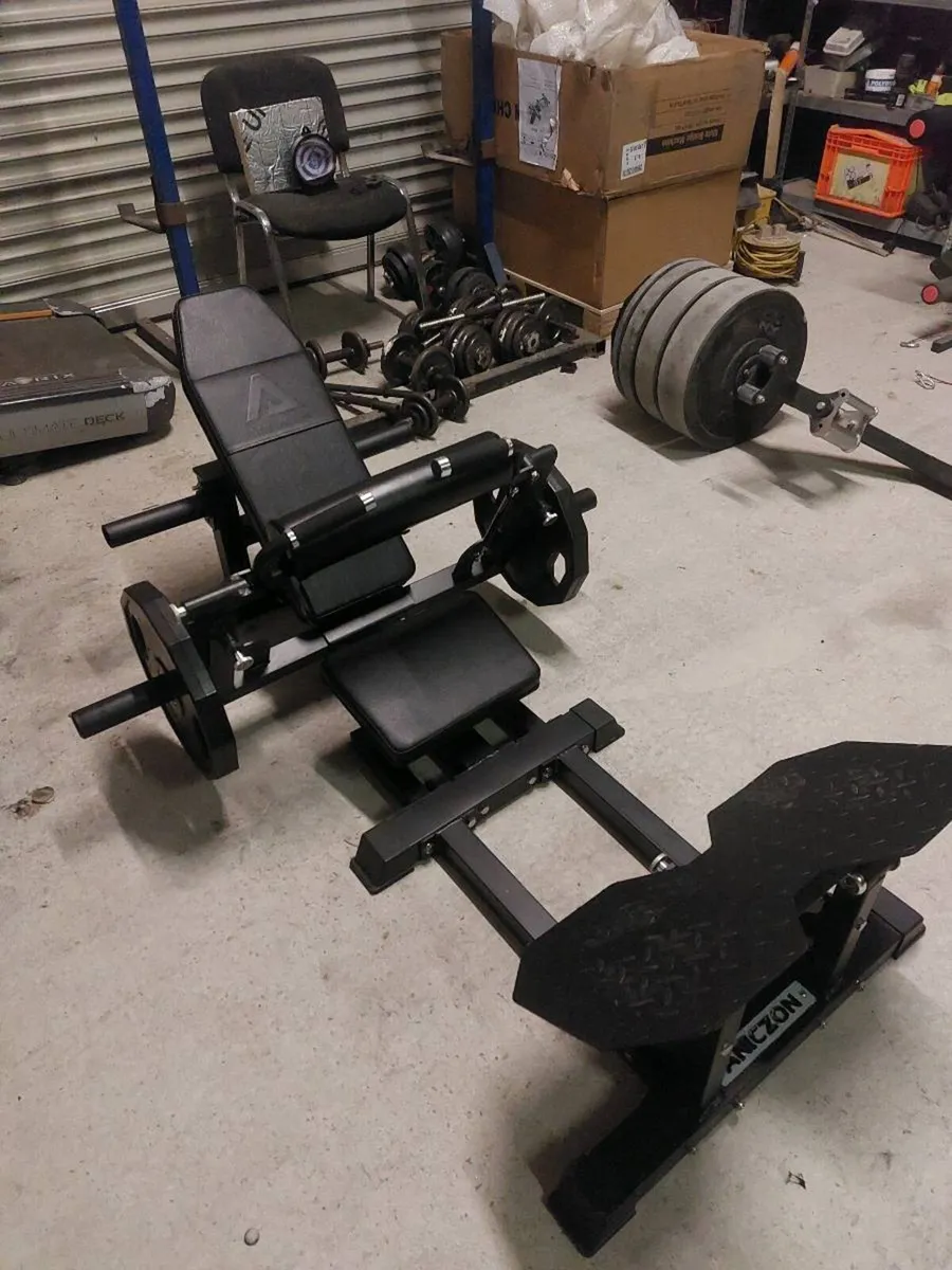 Hip thurst machine - Image 2