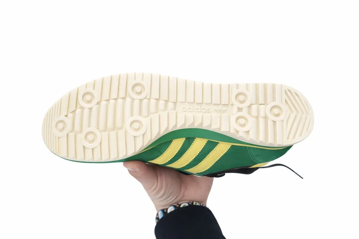 Mens Limited Edition Adidas SL 76 Trainers - Image 3