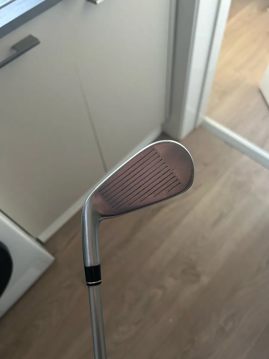 Stealth DHY 3 Iron - Image 2