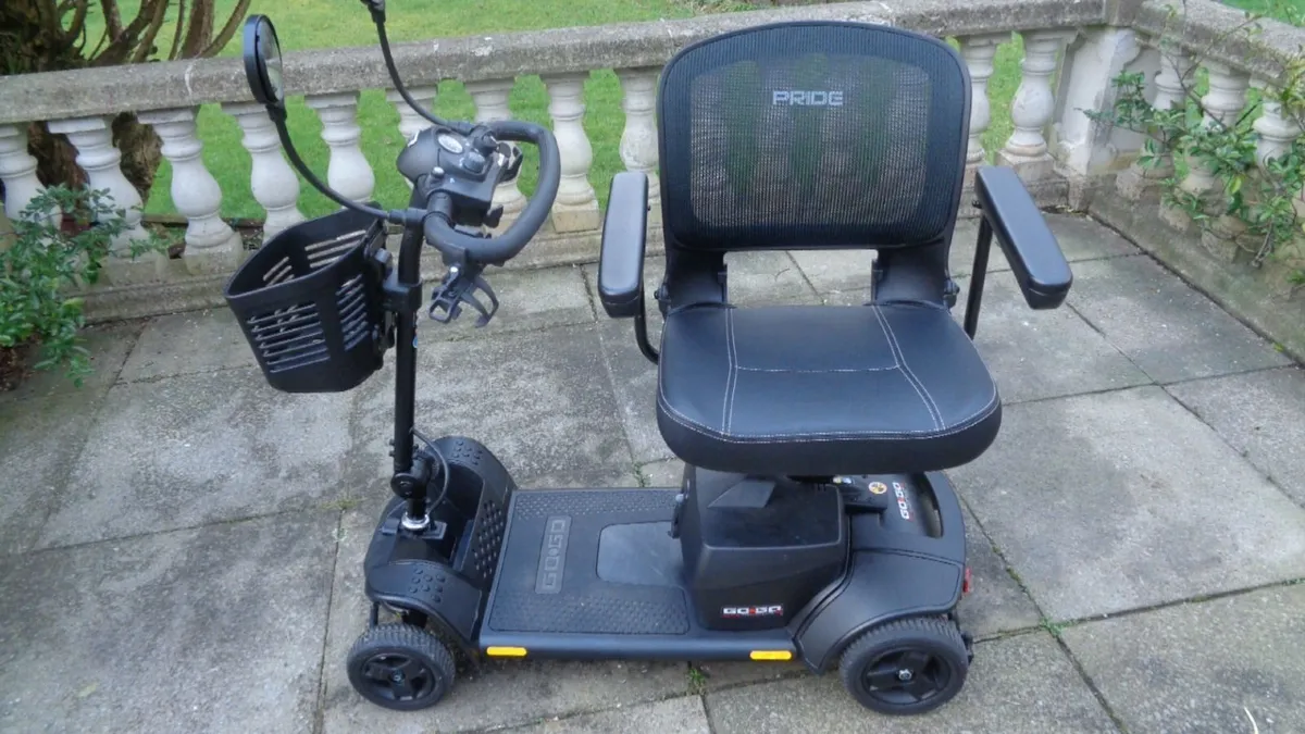 Pride GoGo Elite 2.0 Mobility Scooter. - Image 2