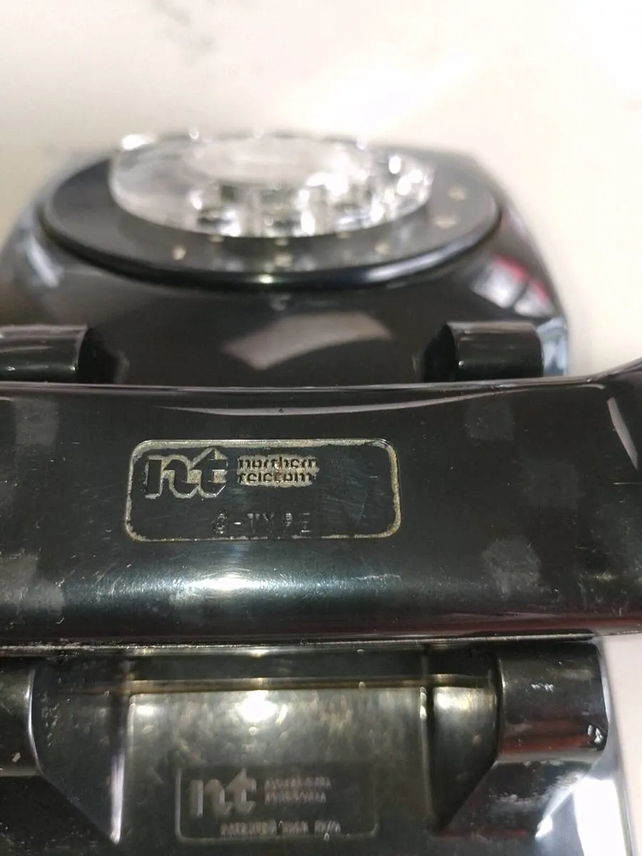 Northern Ireland vintage telephone - Image 4
