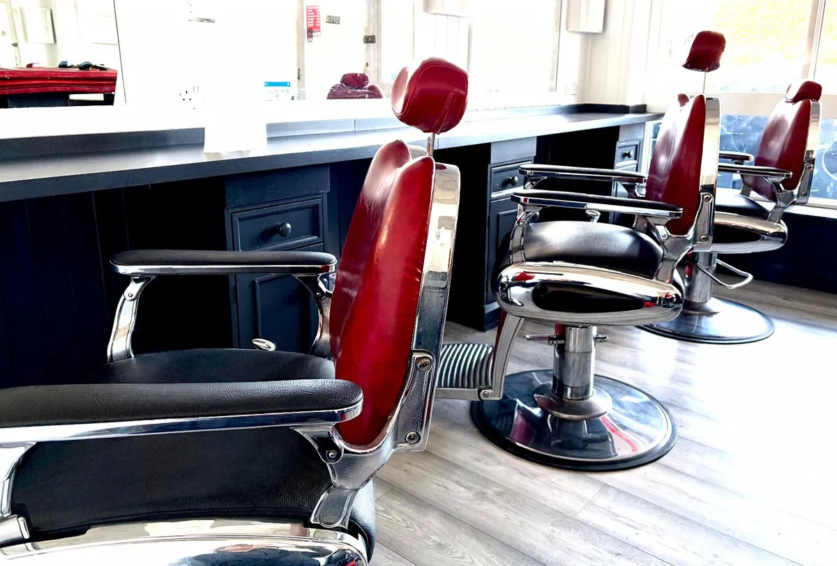 5 Barbers chairs for Sale - Image 2