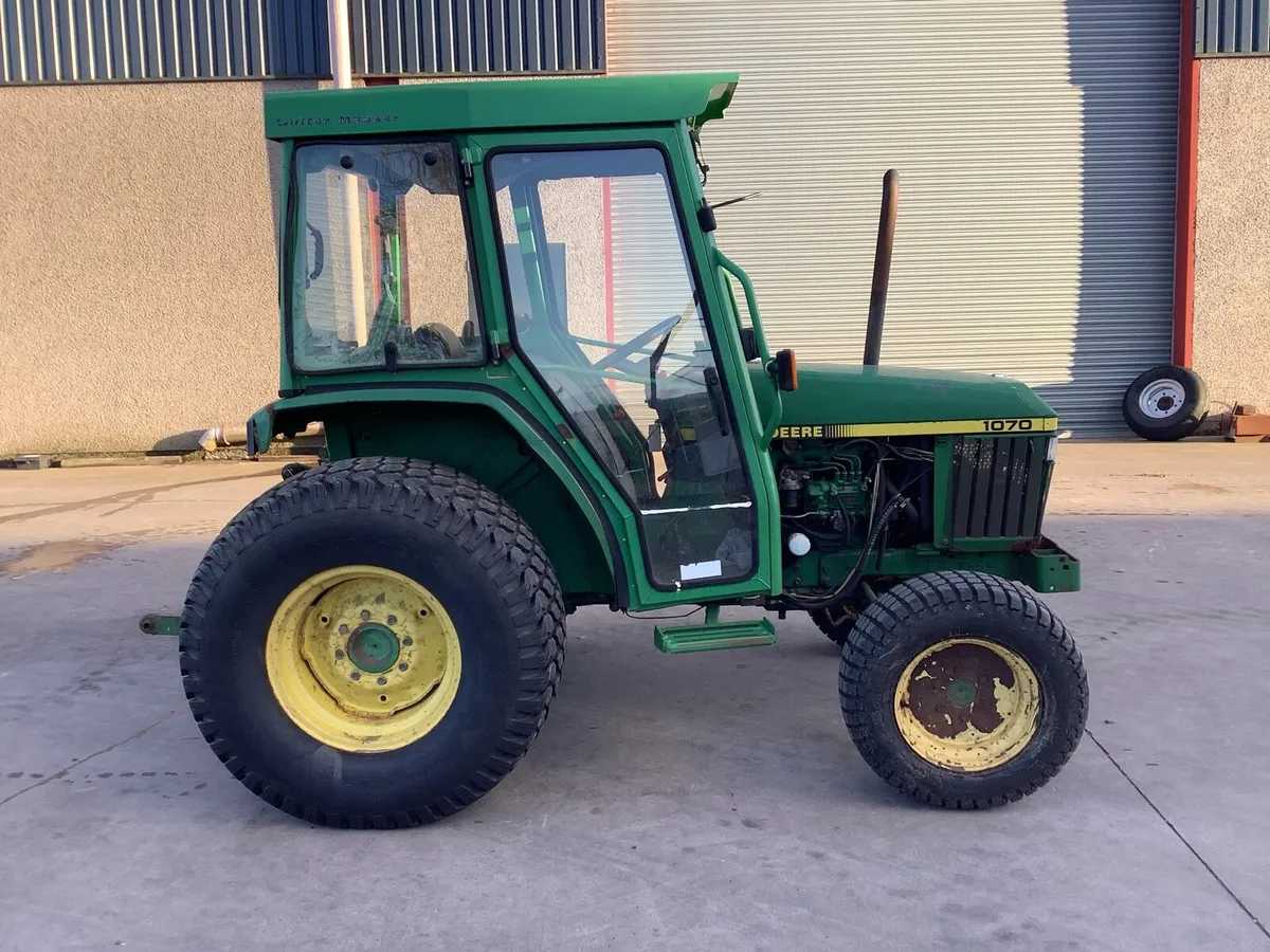 John Deere - Image 1