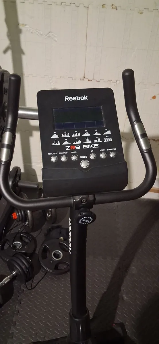Excerise bike Reebok ZR9 - Image 4
