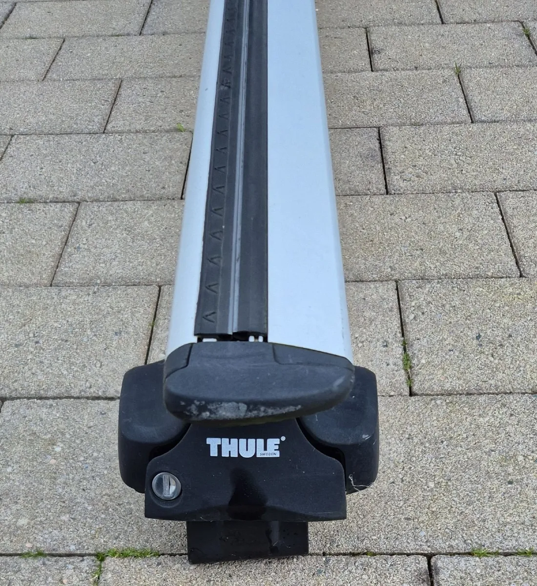 Thule Wingabr Evo Roof Bars 135cm - Image 2