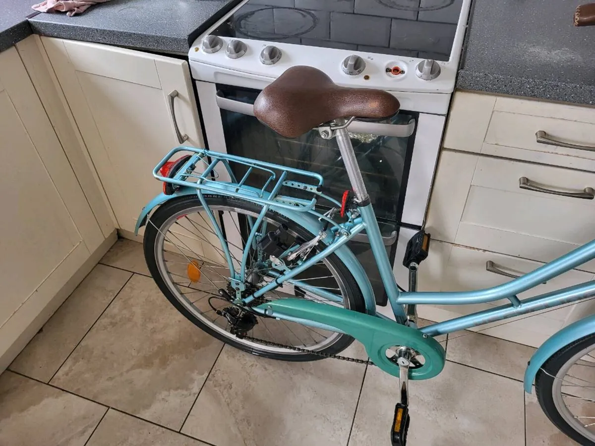 Ladies bike - Image 2