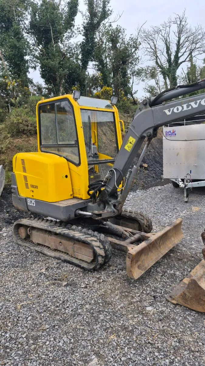 Mini digger - Image 3