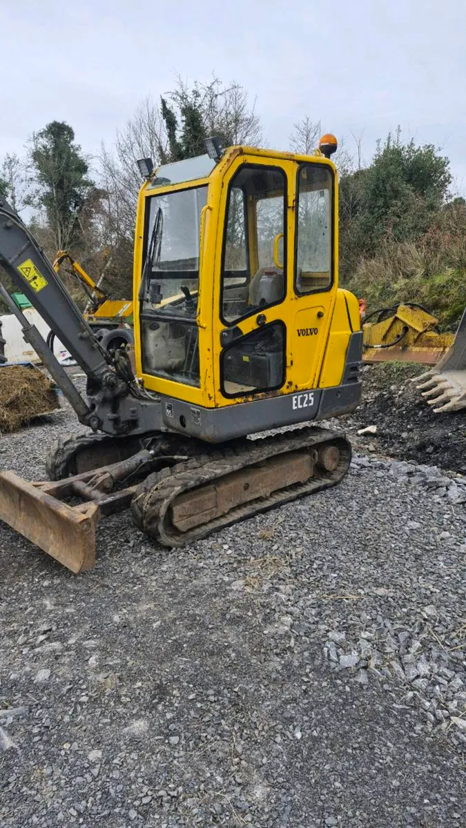 Mini digger - Image 4