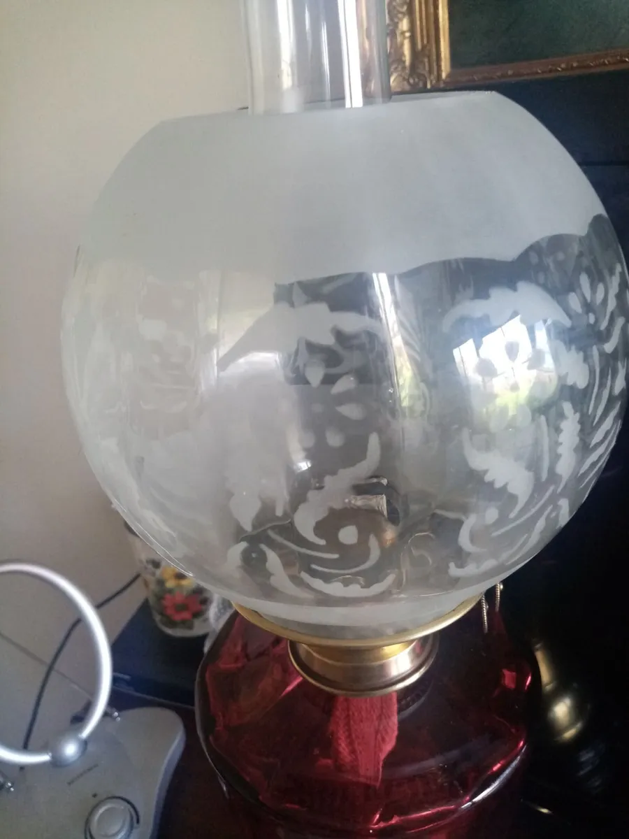 Victorian Oil Lamp - Image 4
