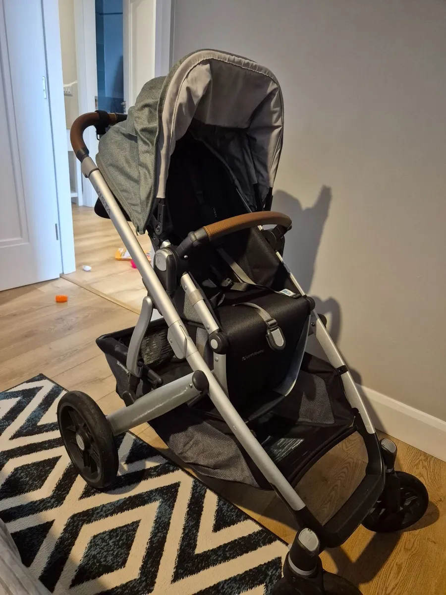 Uppababy vista V2 - Image 1