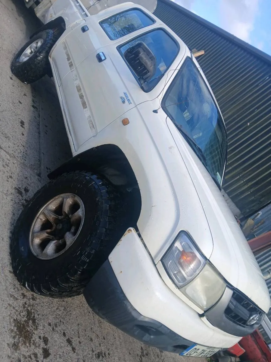 2003 Toyota Hilux D4D - Image 1