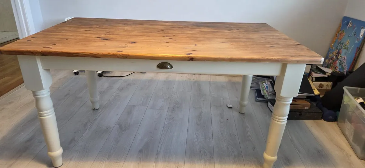 Pine wood table - Image 2