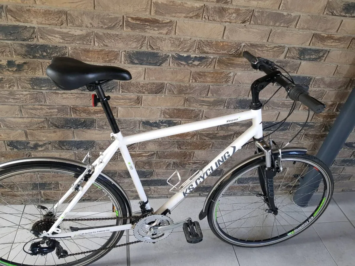 Hybrid bike - Image 2