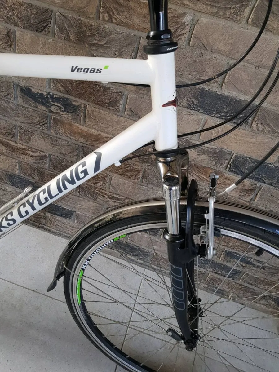 Hybrid bike - Image 4