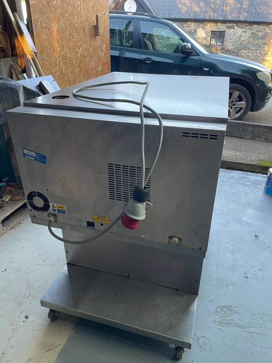 Commercial Oven - Image 3