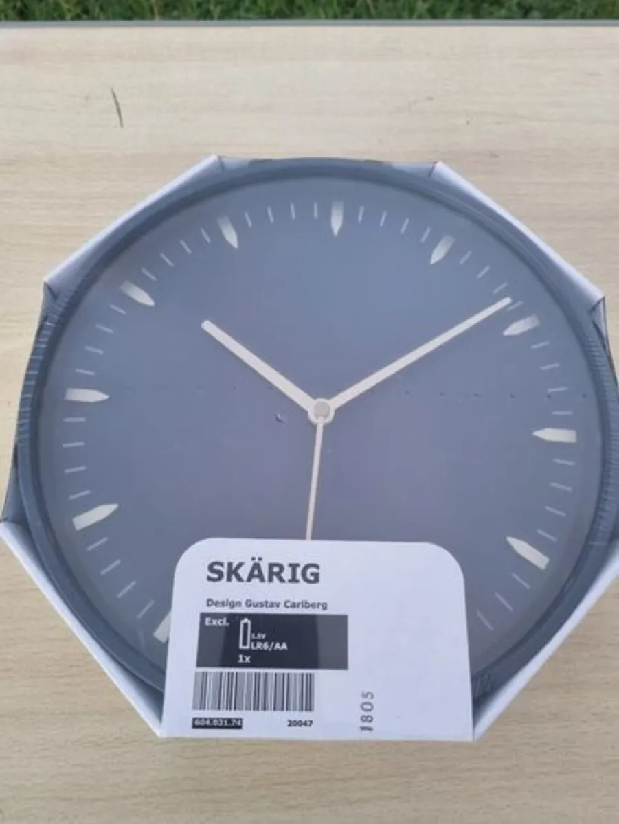 Skarig Wall Clock, Design Gustav Calberg - Image 4