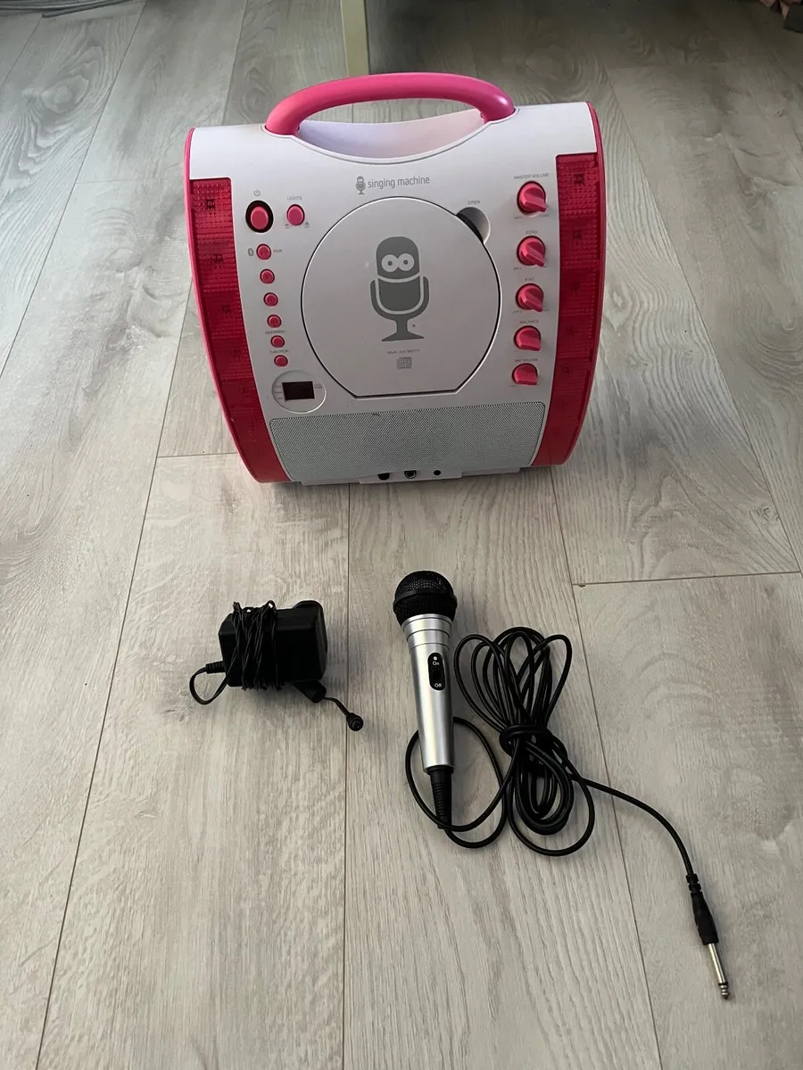Kids Karaoke machine - Image 1