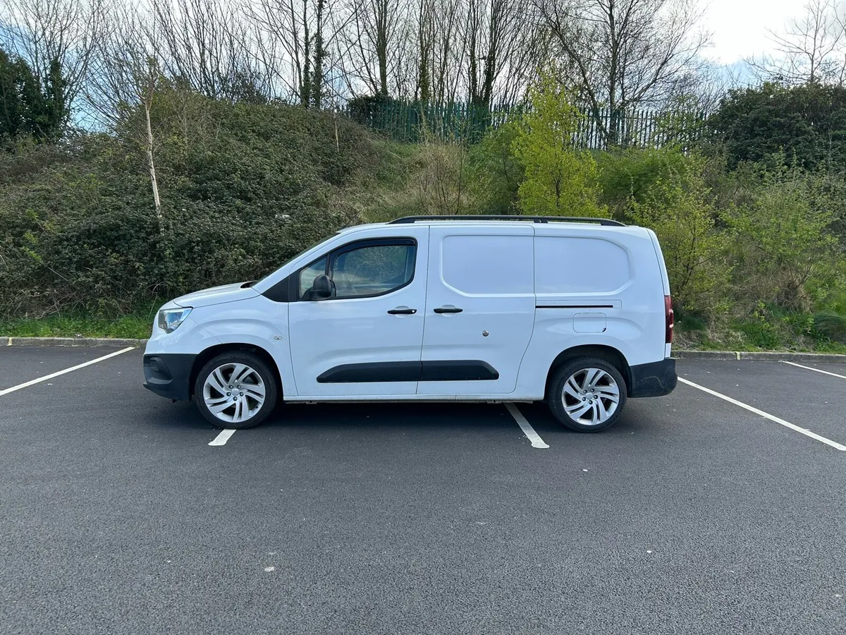 2020 Opel Combo L2H1 - Image 4