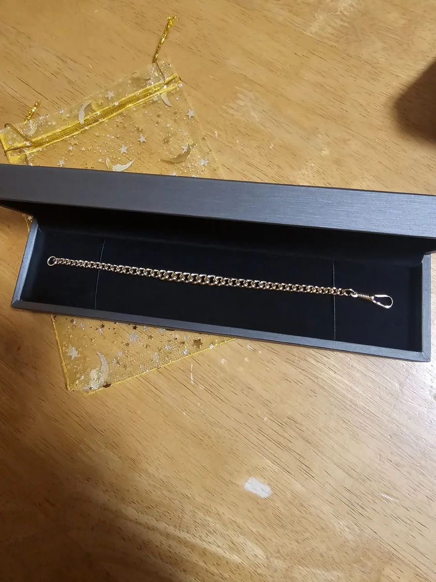 9ct Gold Yellow Gold Bracelet / Fabulous Quality - Image 3