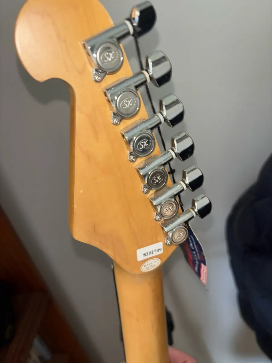SX Guitar - Image 4
