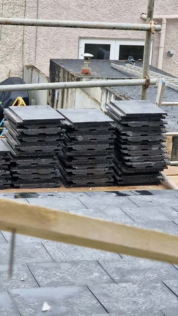 Roof tiles - Image 2