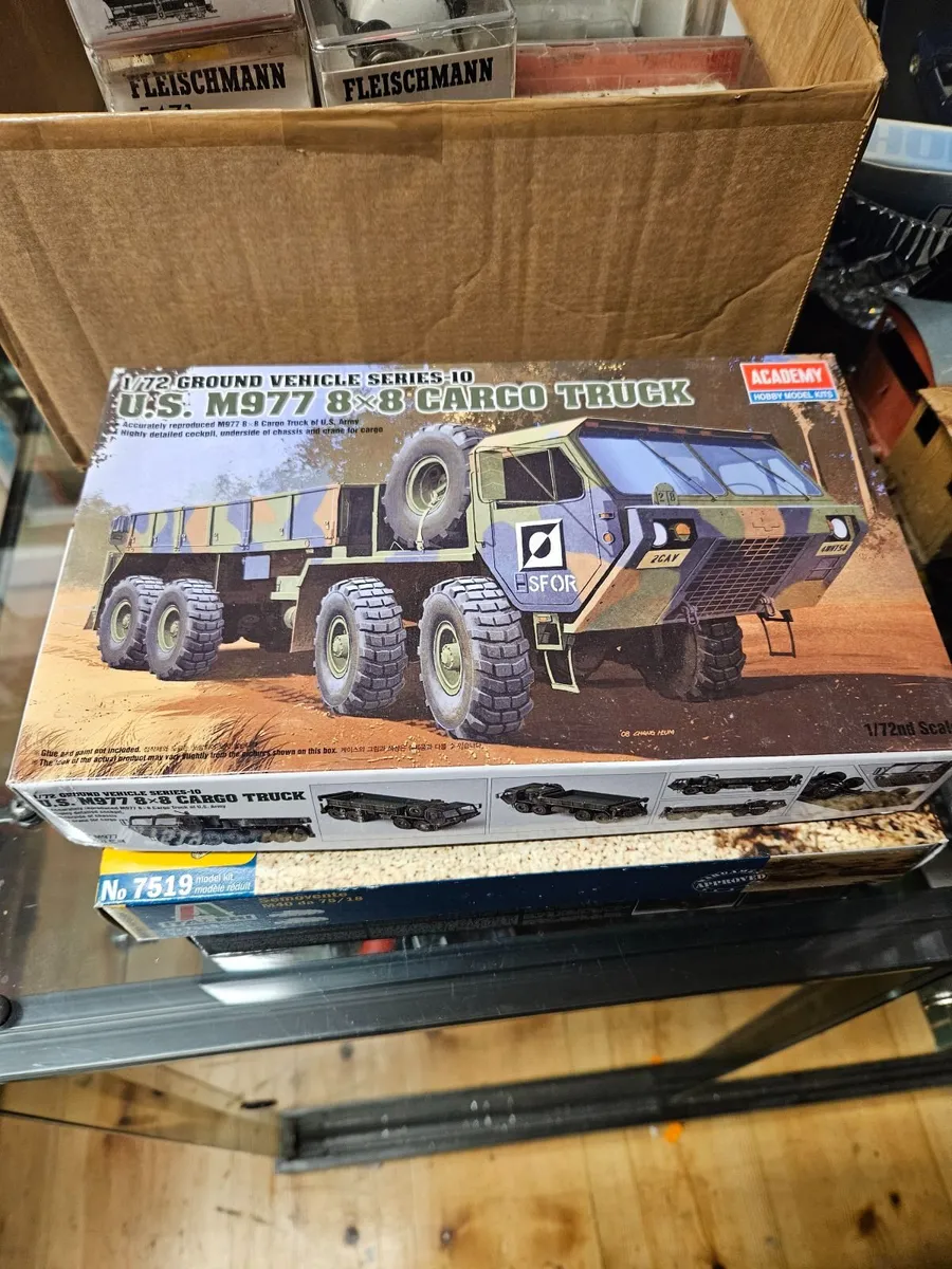 Airfix Academy American Cargo Truck