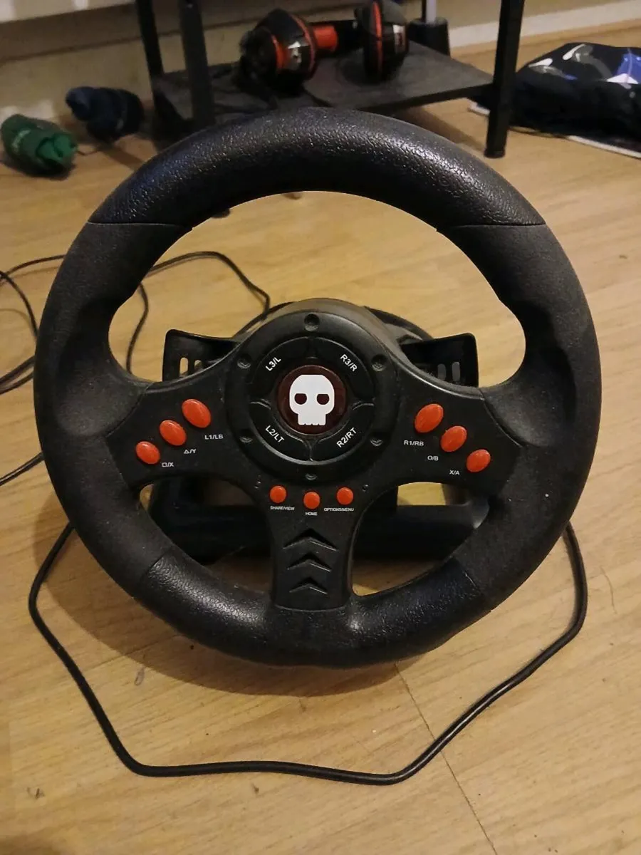 Gaming steering wheel - Image 2
