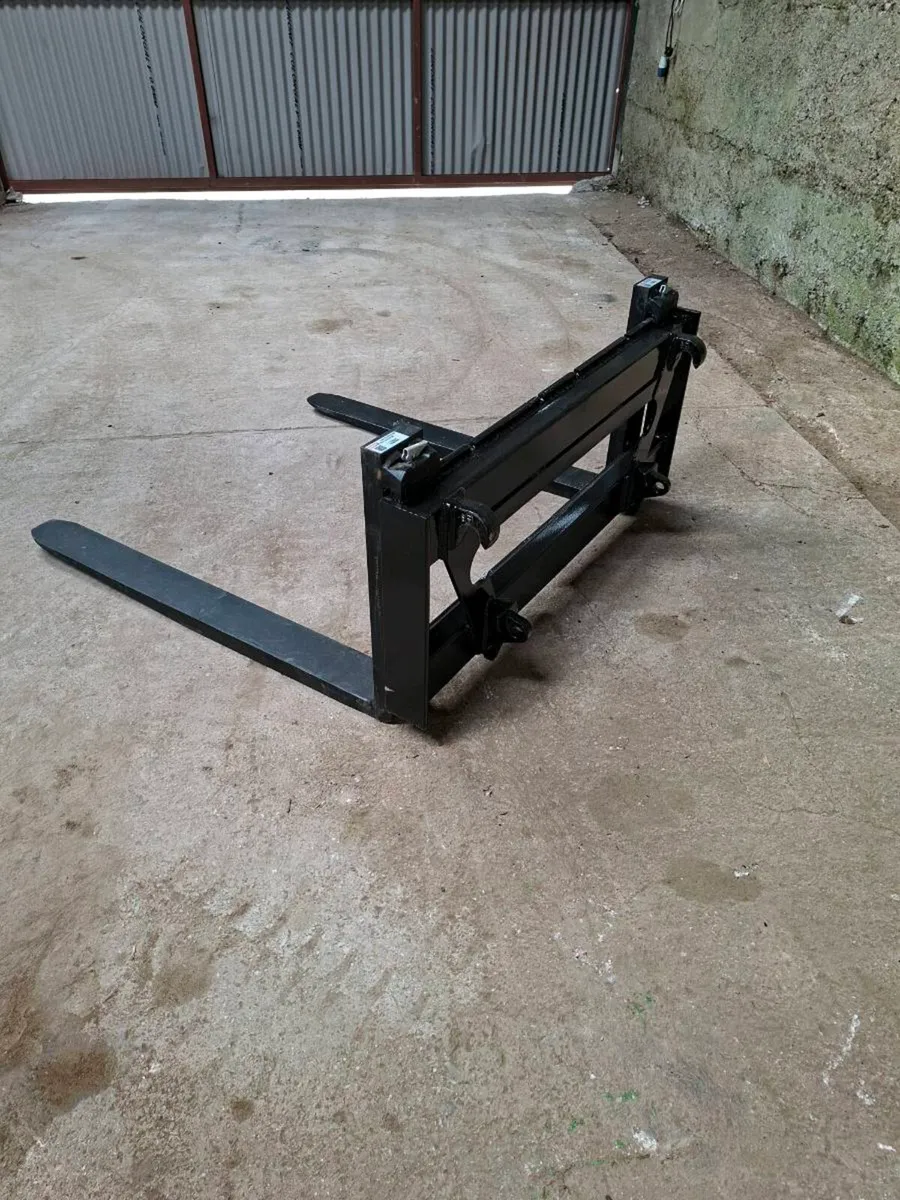 Pinnacle Fabrication Pallet Forks - Image 3