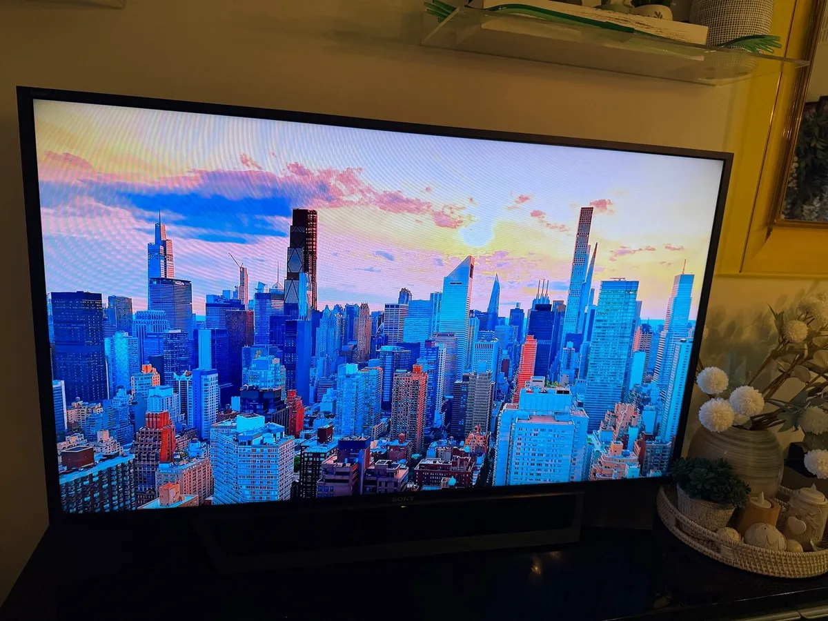 Sony 48” smart TV - Image 4