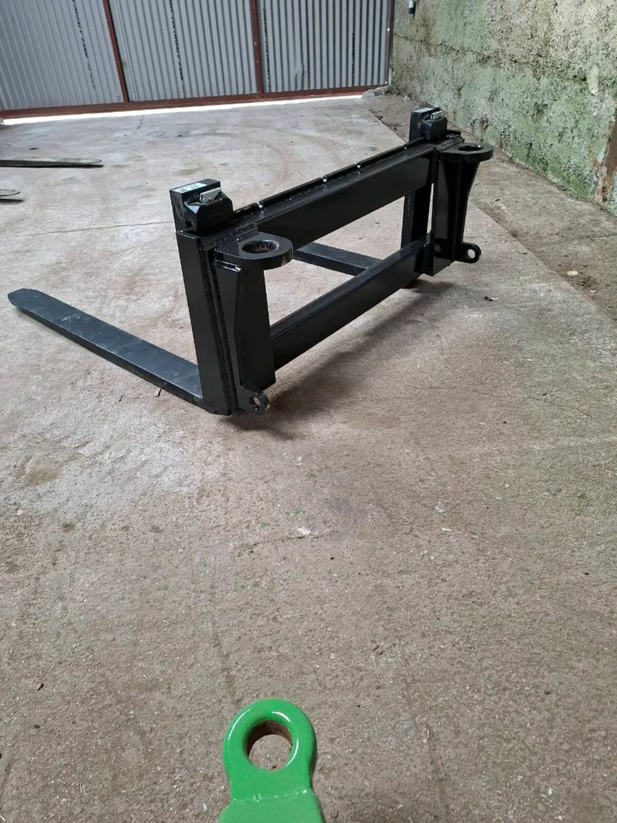 Pinnacle Fabrication Pallet Forks - Image 4