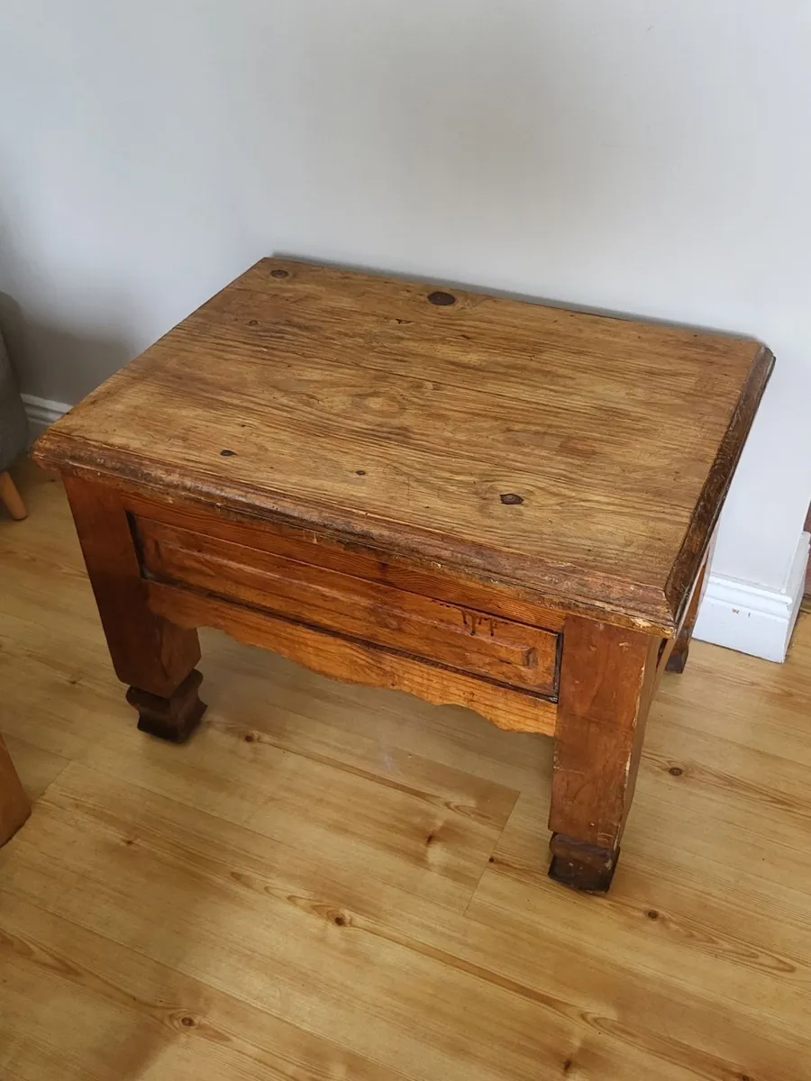 Pine Side Table - Image 3