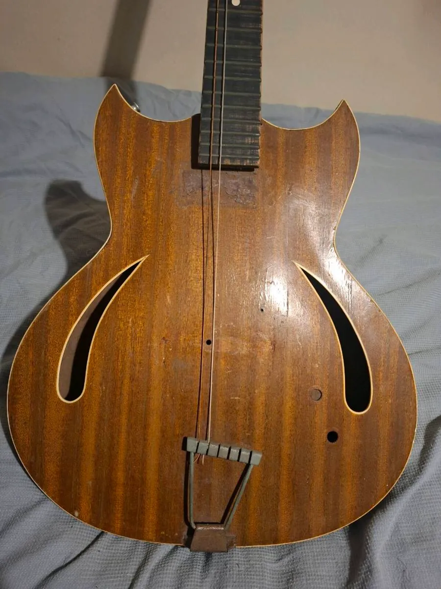 1960's slim body Arctoptop electric Acoustic - Image 2